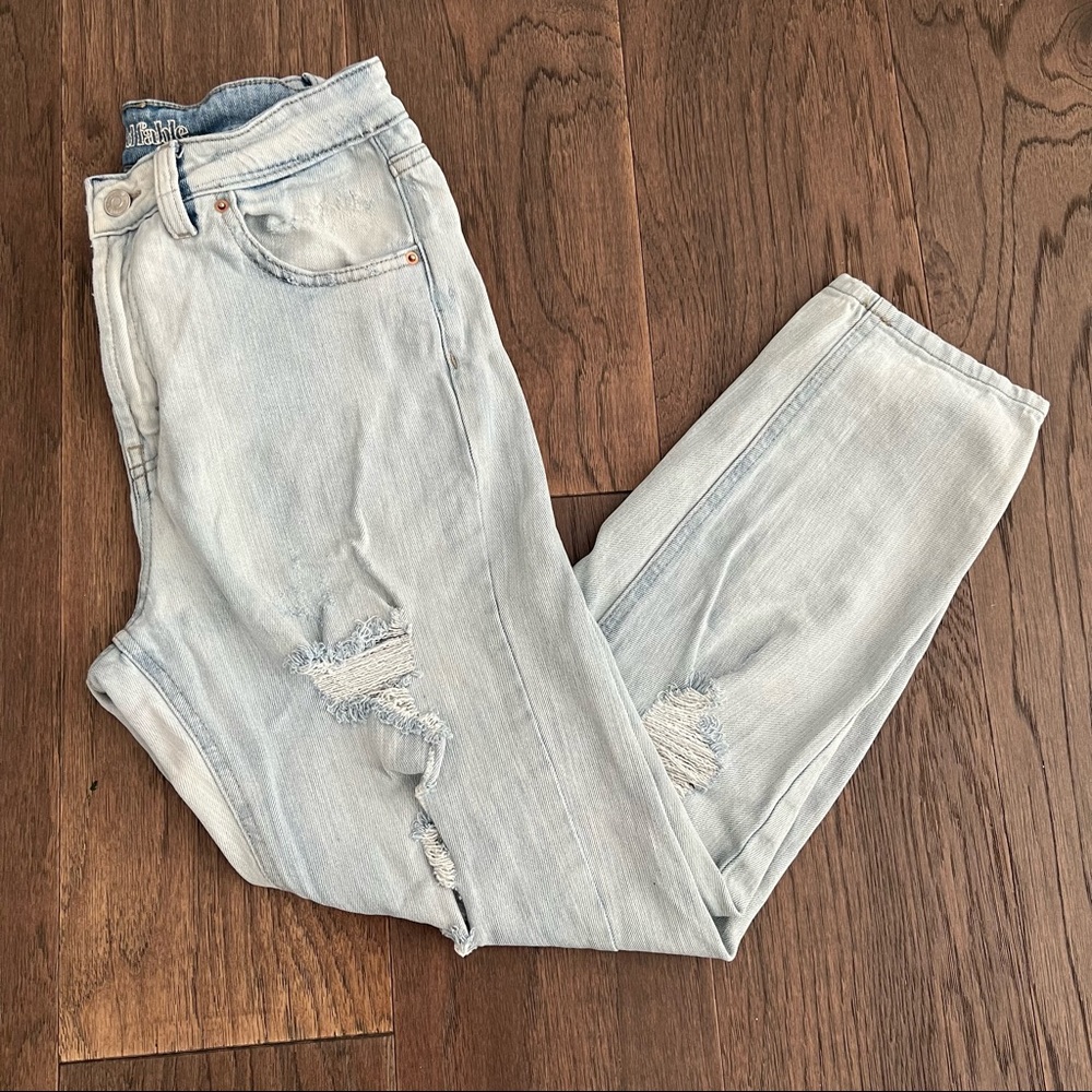 Wild Fable light blue distressed jeans